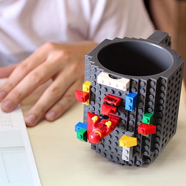 Build-on Brick Mug with 180 Yellow-Upgrade Pieces Building Blocks Toys Set for Kids Birthday 